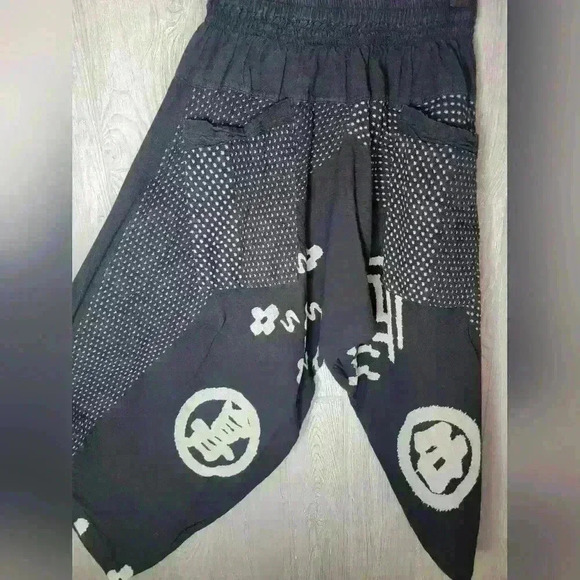 Source Unknown Black and White Joggers - Picture 3 of 4